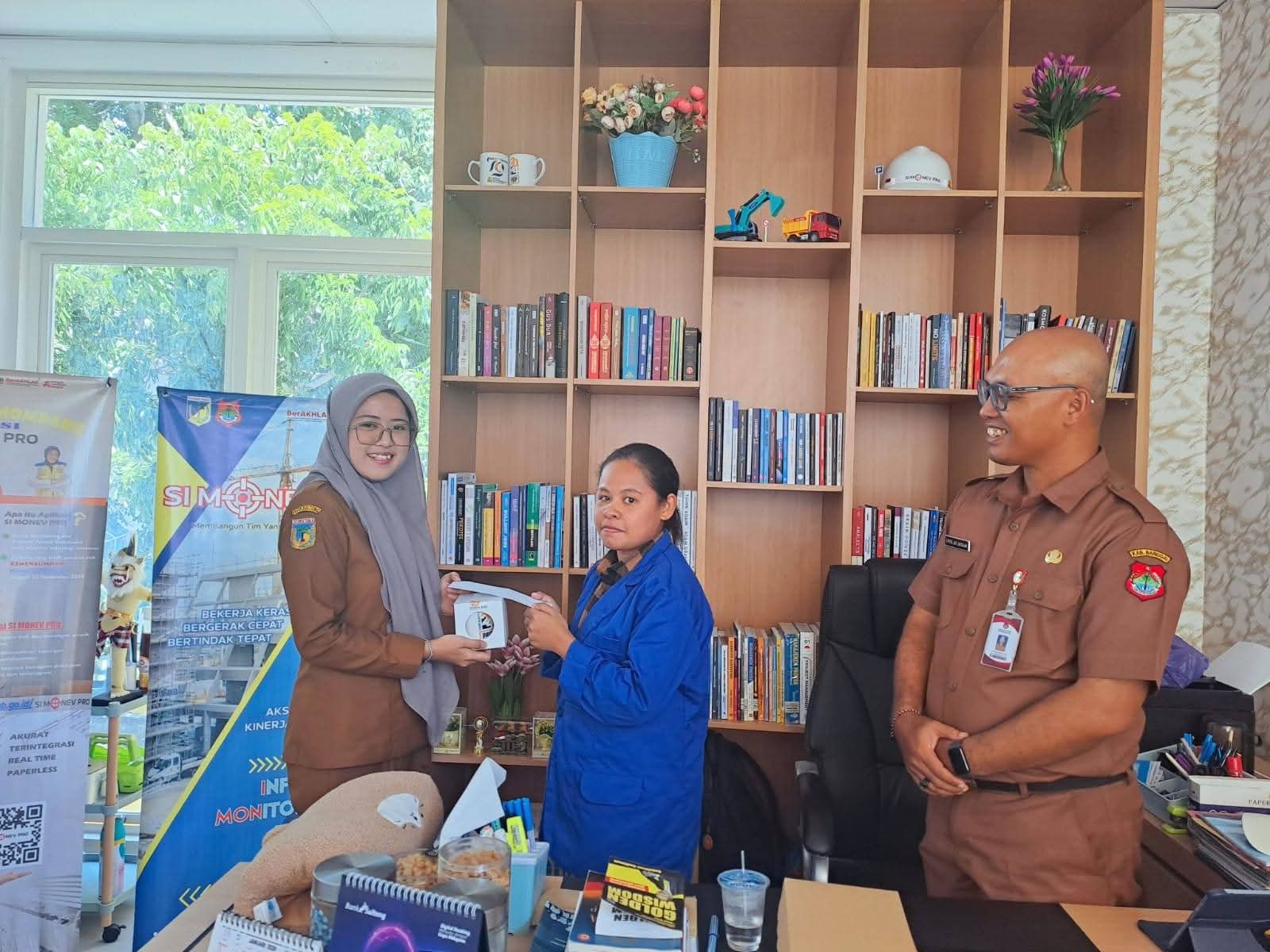 Empat Mahasiswa Arsitektur Untika Luwuk, Selesaikan Program Magang di Dinas PUPR Banggai